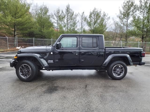 2023 Jeep Gladiator Overland