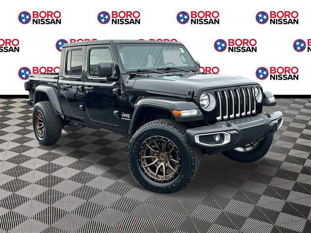 2023 Jeep Gladiator Overland