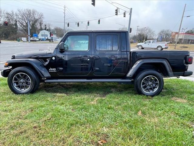 2023 Jeep Gladiator Overland