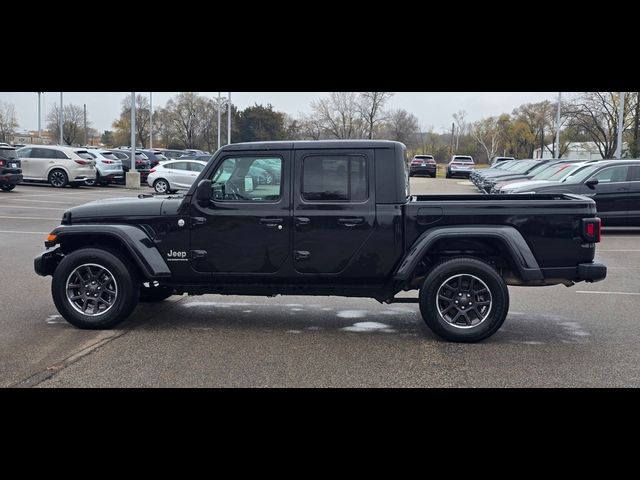 2023 Jeep Gladiator Overland