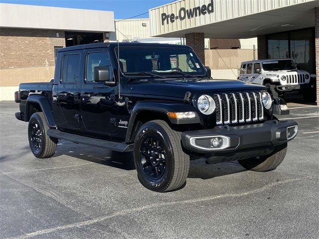 2023 Jeep Gladiator Overland