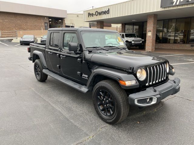 2023 Jeep Gladiator Overland