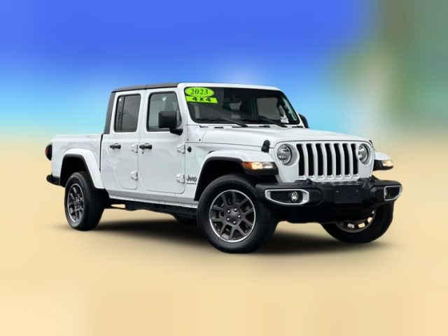 2023 Jeep Gladiator Overland