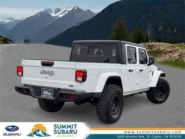 2023 Jeep Gladiator Overland