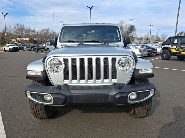 2023 Jeep Gladiator Overland