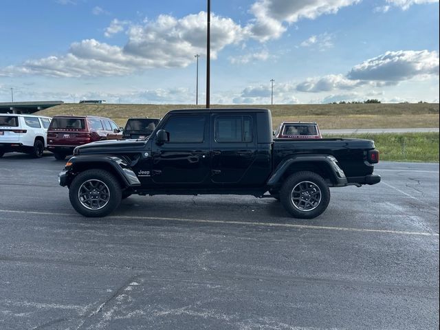 2023 Jeep Gladiator Overland