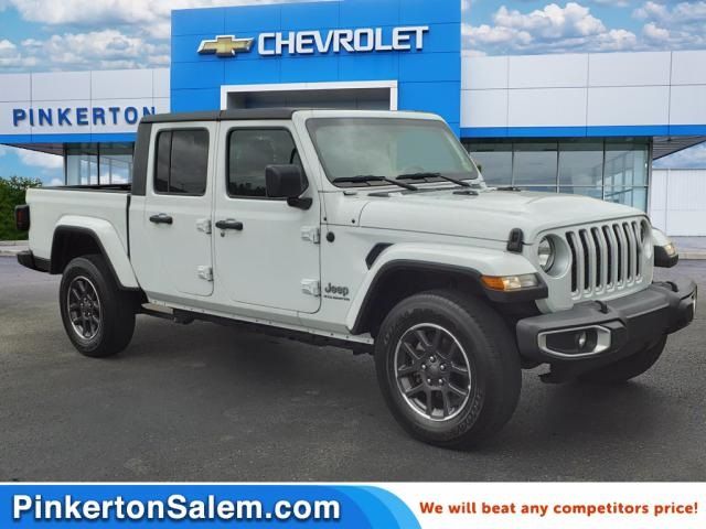 2023 Jeep Gladiator Overland