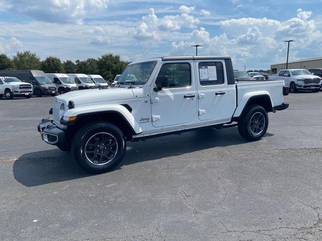 2023 Jeep Gladiator Overland