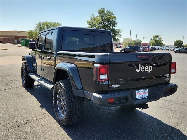 2023 Jeep Gladiator Overland