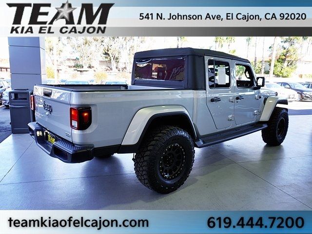 2023 Jeep Gladiator Overland