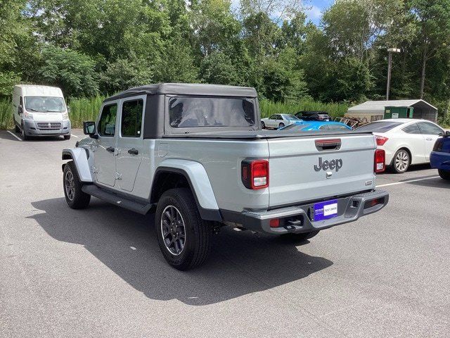 2023 Jeep Gladiator Overland