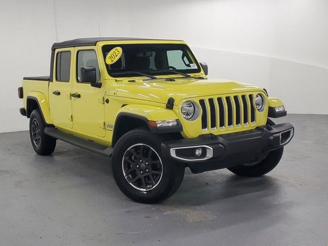 2023 Jeep Gladiator Overland