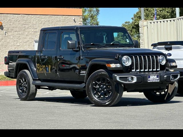 2023 Jeep Gladiator Overland