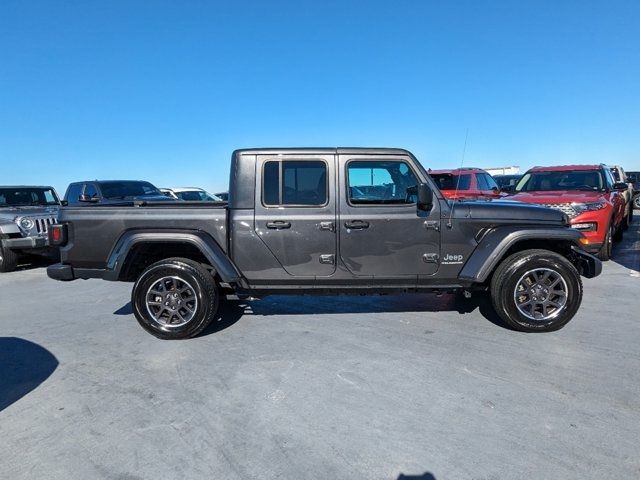 2023 Jeep Gladiator Overland