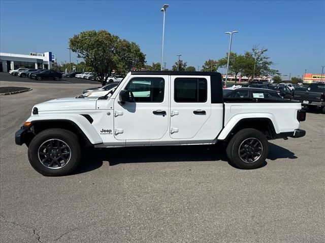 2023 Jeep Gladiator Overland