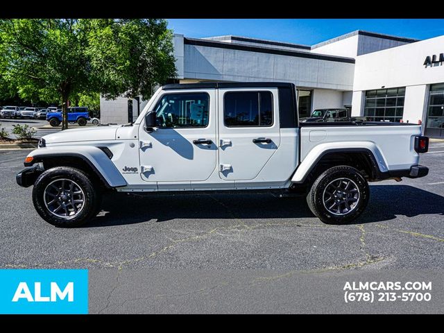 2023 Jeep Gladiator Overland