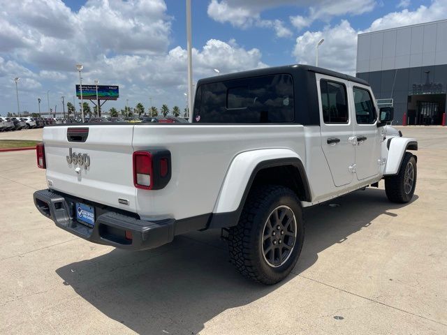 2023 Jeep Gladiator Overland