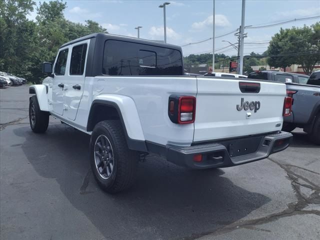 2023 Jeep Gladiator Overland