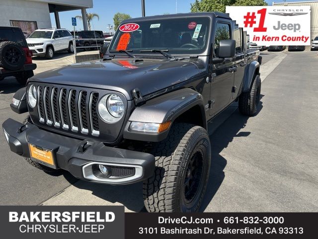 2023 Jeep Gladiator Overland