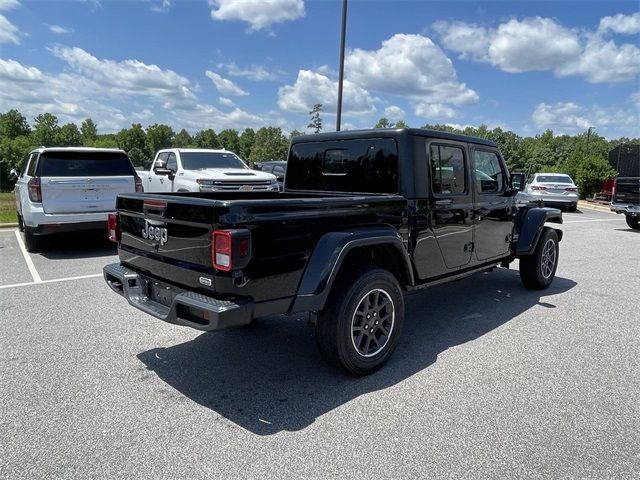 2023 Jeep Gladiator Overland