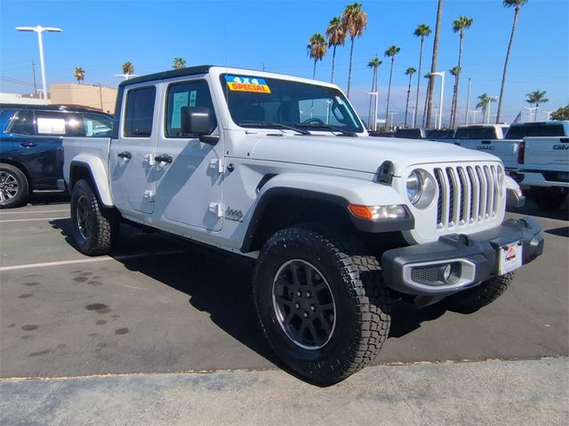 2023 Jeep Gladiator Overland