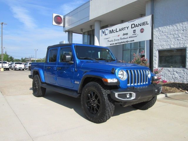 2023 Jeep Gladiator Overland