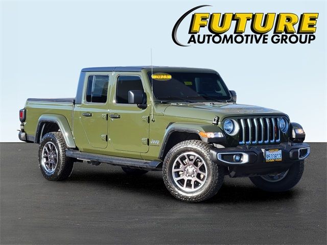 2023 Jeep Gladiator Overland