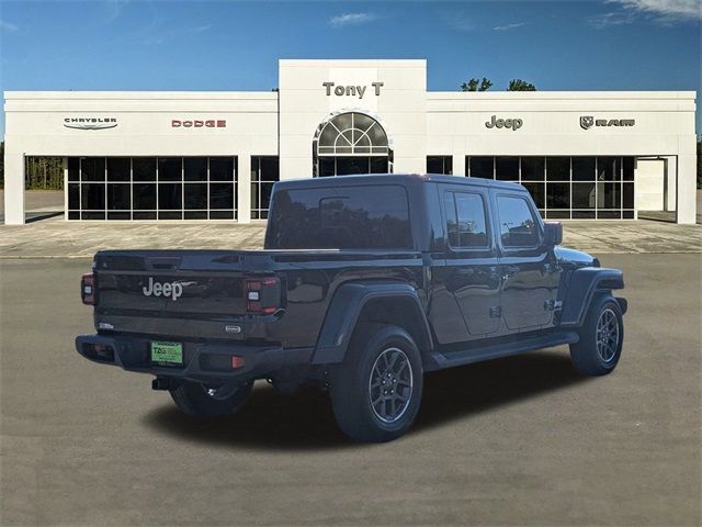 2023 Jeep Gladiator Overland