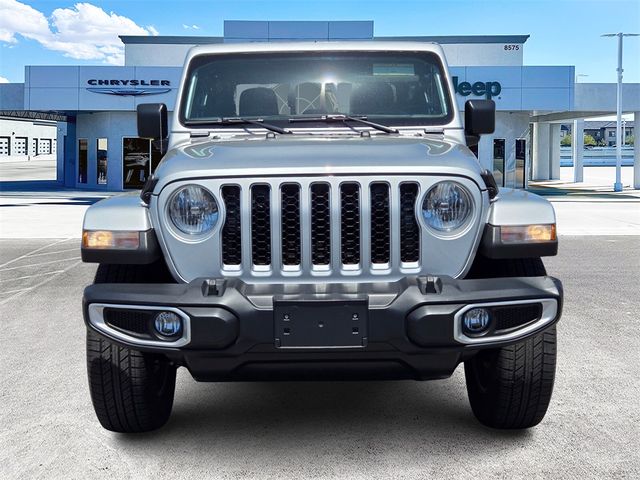 2023 Jeep Gladiator Overland