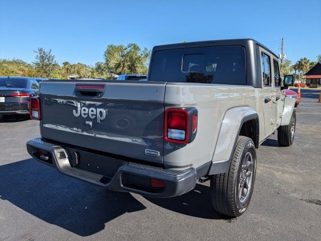 2023 Jeep Gladiator Overland