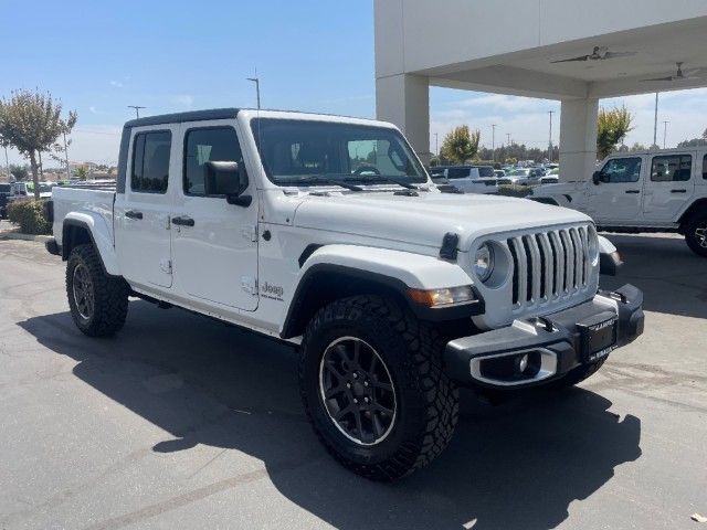 2023 Jeep Gladiator Overland