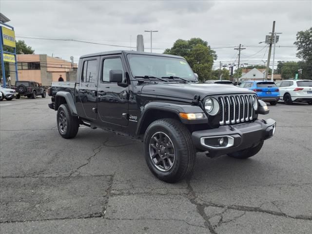 2023 Jeep Gladiator Overland