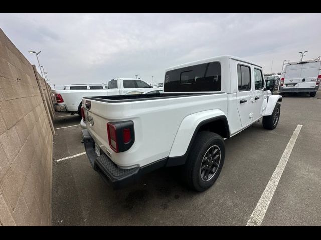 2023 Jeep Gladiator Overland