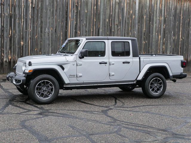 2023 Jeep Gladiator Overland