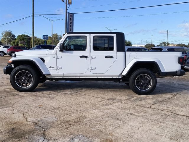 2023 Jeep Gladiator Overland