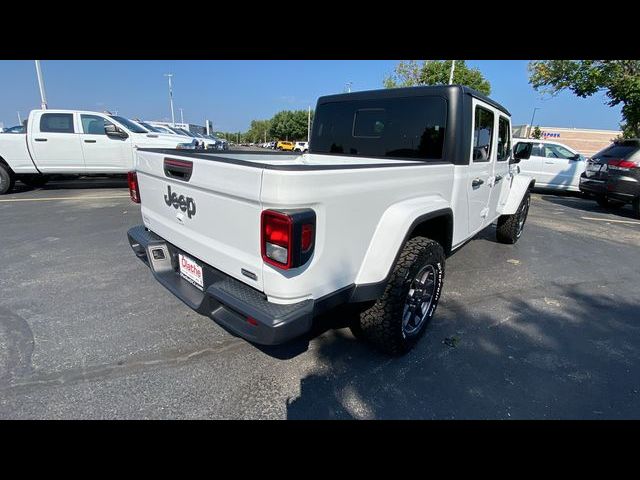 2023 Jeep Gladiator Overland