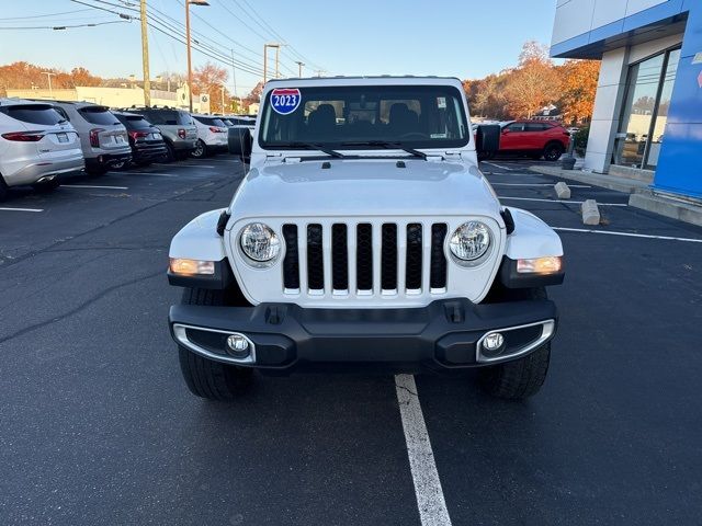 2023 Jeep Gladiator Overland