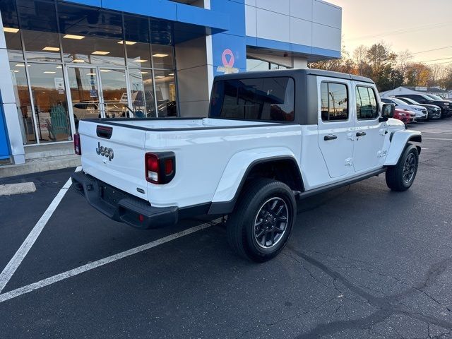 2023 Jeep Gladiator Overland