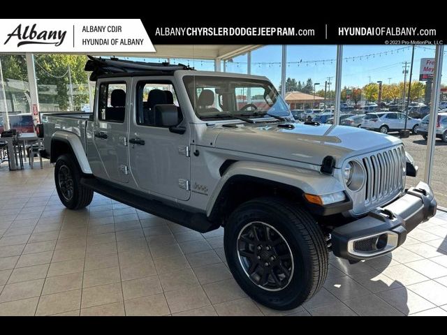 2023 Jeep Gladiator Overland