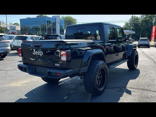 2023 Jeep Gladiator Overland