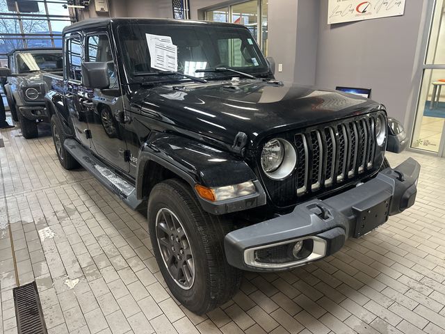 2023 Jeep Gladiator Overland