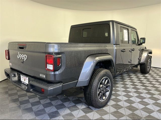 2023 Jeep Gladiator Overland