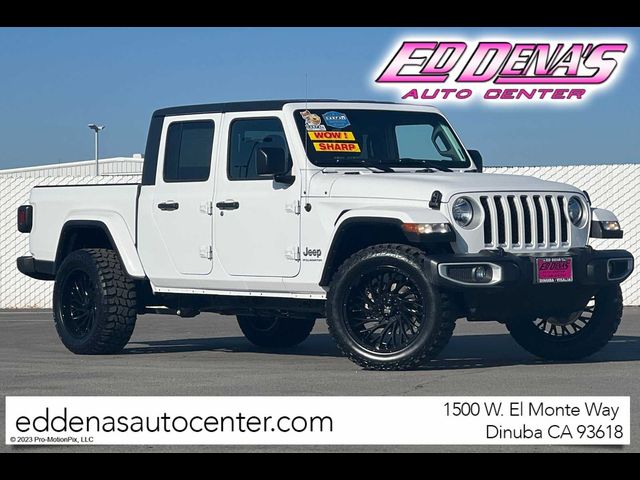 2023 Jeep Gladiator Overland