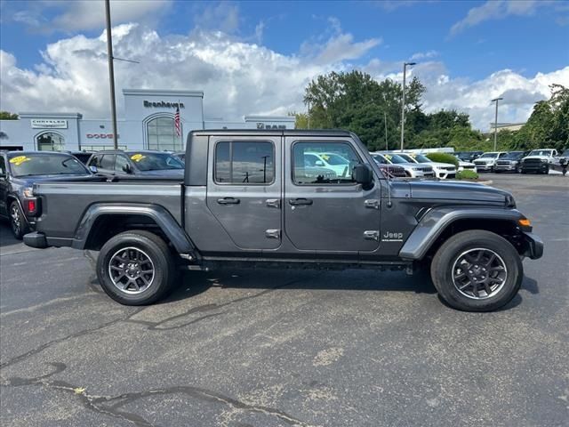 2023 Jeep Gladiator Overland