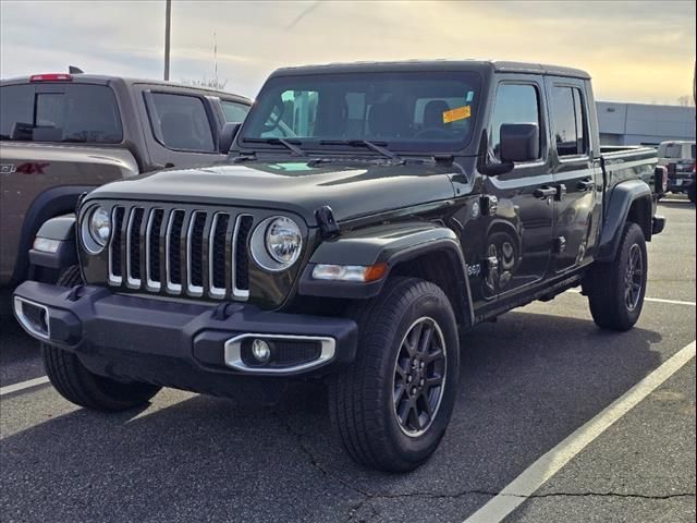 2023 Jeep Gladiator Overland