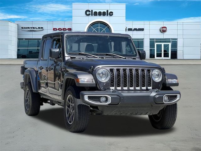 2023 Jeep Gladiator Overland