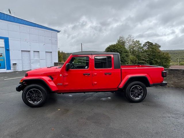 2023 Jeep Gladiator Overland