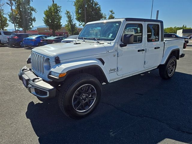 2023 Jeep Gladiator Overland