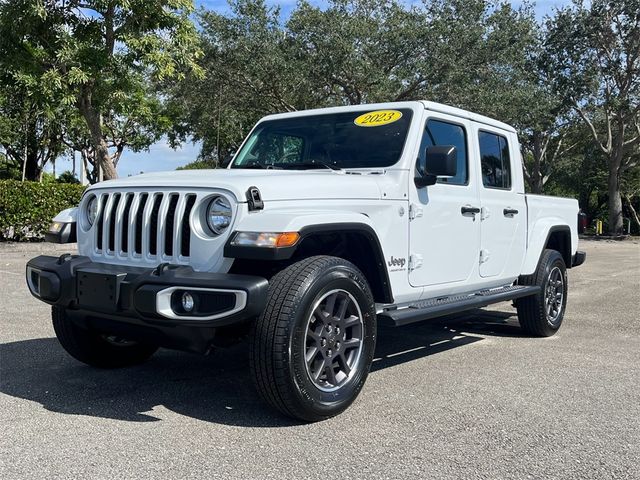 2023 Jeep Gladiator Overland