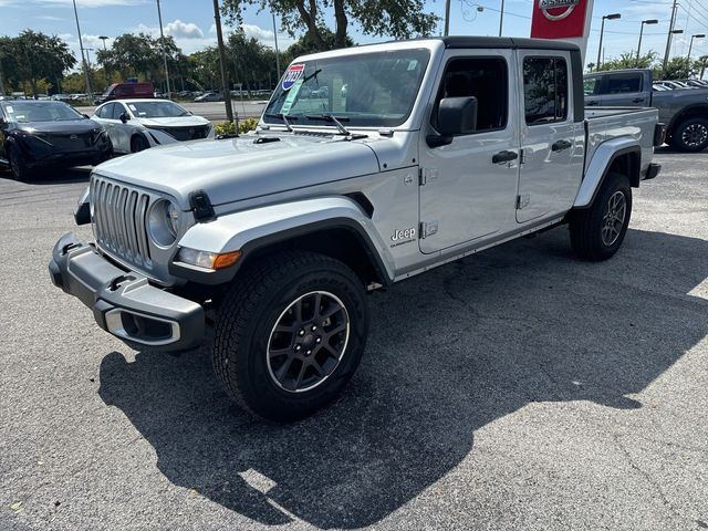 2023 Jeep Gladiator Overland